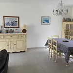 Maison Bercee Par Le Bruit De La Ile De Re
