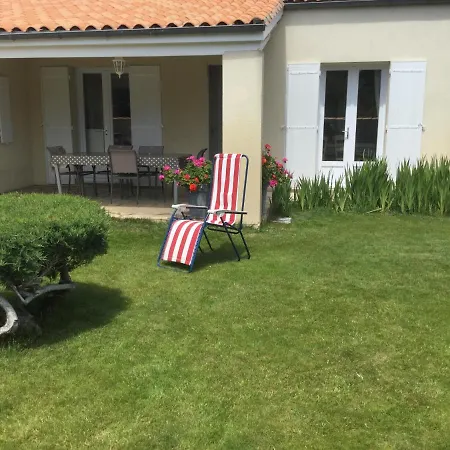 Maison Bercee Par Le Bruit De La Ile De Re * Sainte-Marie-de-Ré