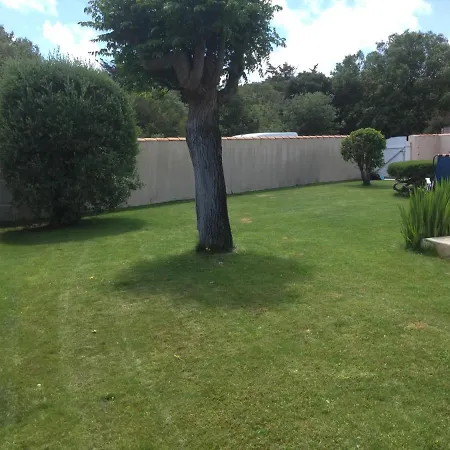 بيت للعطل Maison Bercee Par Le Bruit De La Ile De Re *