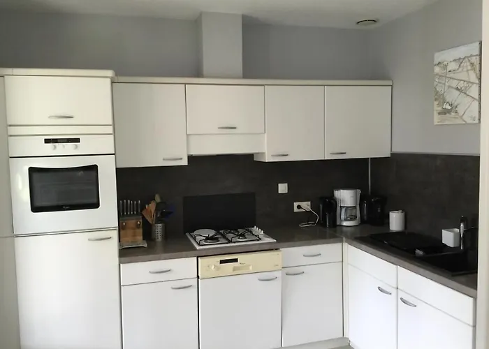 Maison Bercee Par Le Bruit De La Ile De Re 度假居