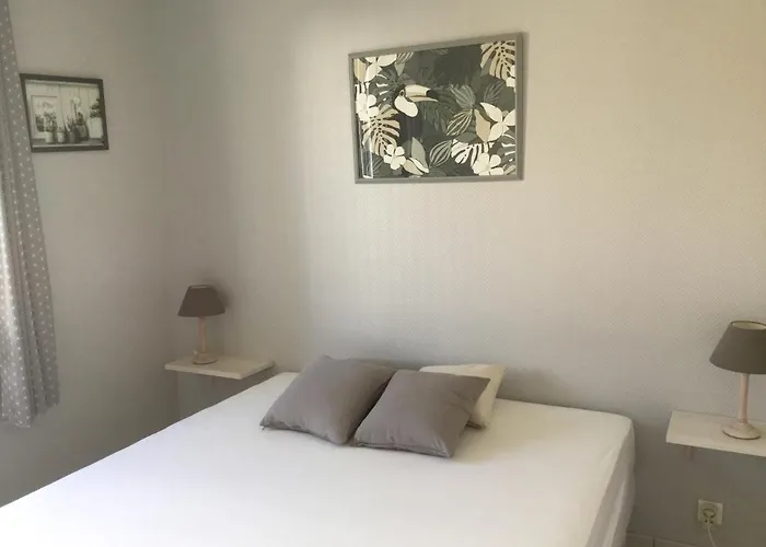 Maison Bercee Par Le Bruit De La Ile De Re 度假居 圣马丹德雷