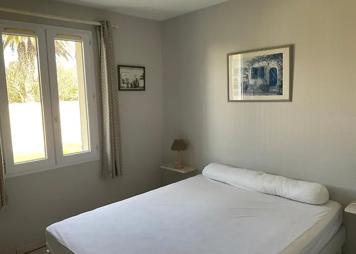 Maison Bercee Par Le Bruit De La Ile De Re 度假居