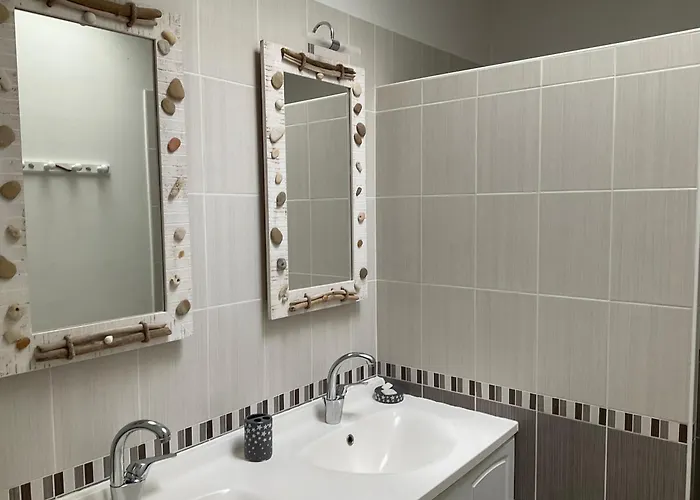 Maison Bercee Par Le Bruit De La Ile De Re 度假居 *